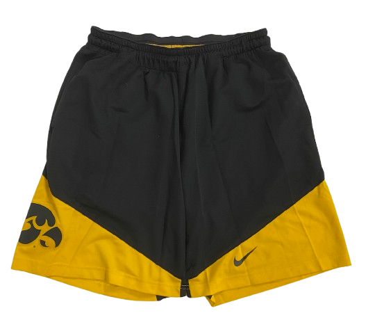 CJ Fredrick Iowa Basketball Team Issued Workout Shorts (Size L)