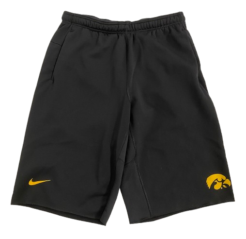 CJ Fredrick Iowa Basketball Player Exclusive 1/2 Length Sweatshorts (Size L)
