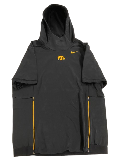 CJ Fredrick Iowa Basketball Player Exclusive Short Sleeve Hooded Pullover (Size L)
