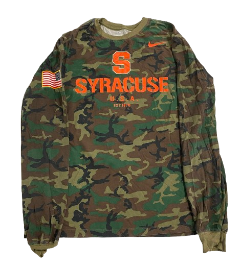Trebor Pena Syracuse Football Team Issued Camo Long Sleeve Shirt with American Flag (Size M)