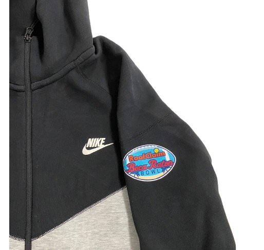 Trebor Pena Syracuse Football Player Exclusive Nike Tech Fleece