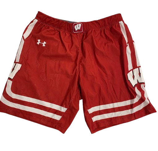 Steven Crowl Wisconsin Basketball 2021 Season Game Worn Shorts (Size XL)