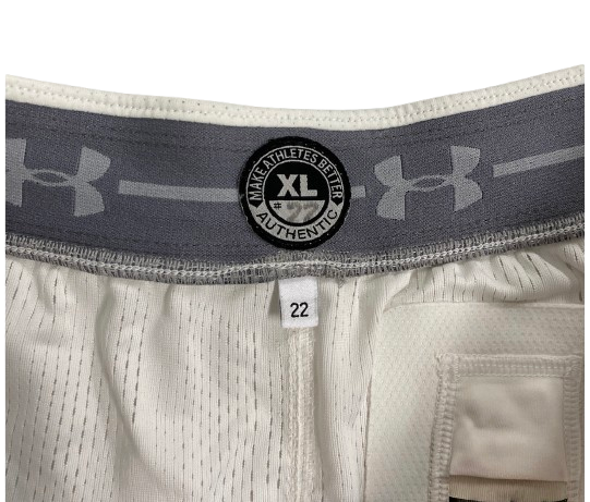 Steven Crowl Wisconsin Basketball 2022 Season Game Worn Shorts (Size XL)