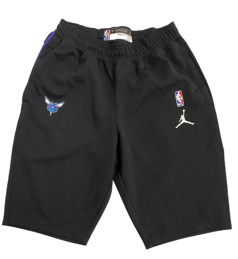 D.J. Carton Charlotte Hornets Player Exclusive Jordan 3/4 Length Shorts (Size M)