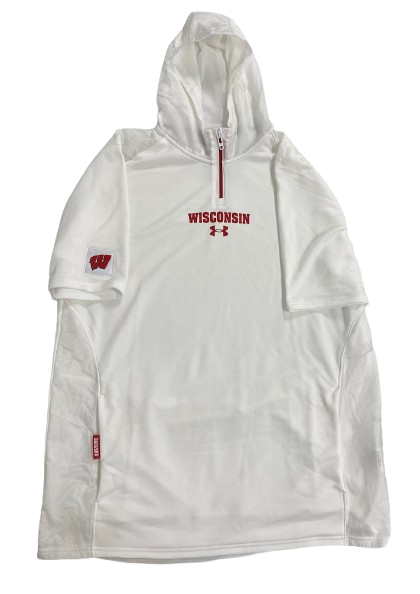 Steven Crowl Wisconsin Basketball Team Issued Quarter-Zip Short Sleeve Hoodie (Size XLT)