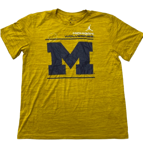 Jaelin Llewellyn Michigan Basketball Team Issued Workout Shirt (Size L)