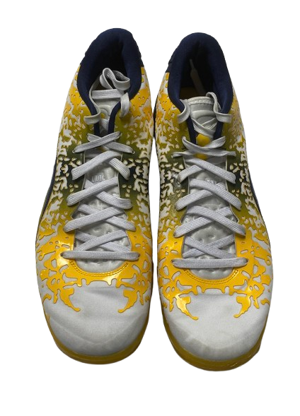 Jaelin Llewellyn Michigan Basketball Player Exclusive "Zion 3" Shoes (Size 12)