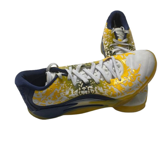 Jaelin Llewellyn Michigan Basketball Player Exclusive "Zion 3" Shoes (Size 12)