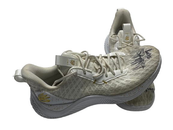 Carter Gilmore Wisconsin Basketball Team Issued Signed & Inscribed Game Worn Shoes (Size 14)