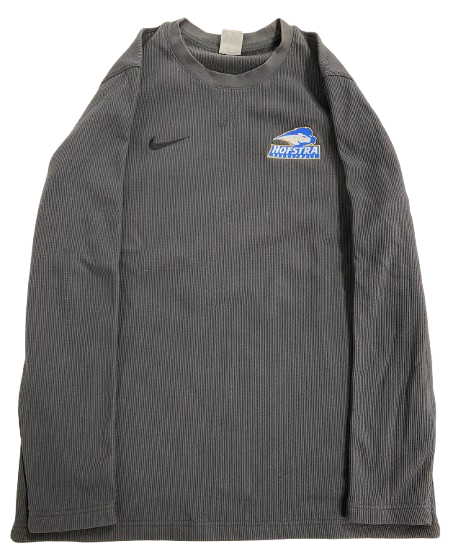 Eric Parnell Hofstra Basketball Team Issued Waffle Style Long Sleeve Shirt (Size L)
