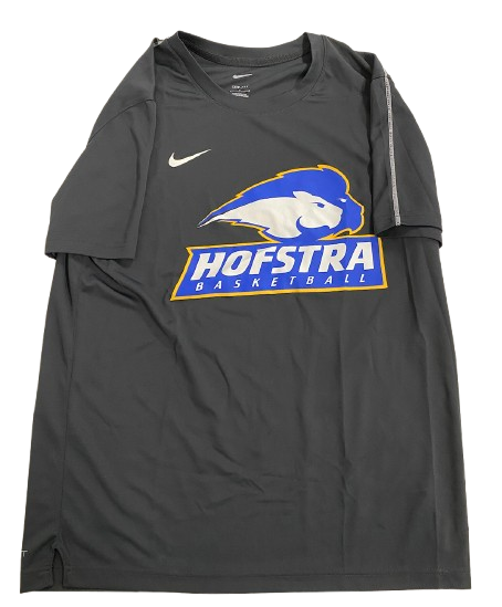 Eric Parnell Hofstra Basketball Player Exclusive Workout Shirt (Size L)