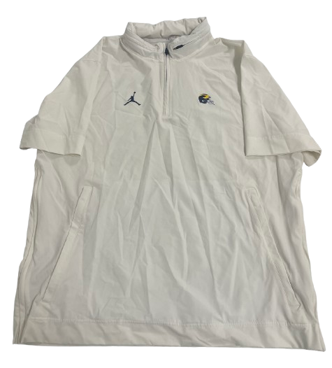 Jack Tuttle Michigan Football Player Exclusive Short Sleeve Quarter-Zip Jacket with Pack-Away Hood (Size XL)