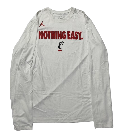 CJ Fredrick Cincinnati Basketball Player Exclusive Team Issued 2025 NCAA Tournament "NOTHING EASY." Pre-Game Warm-Up / Bench Long Sleeve Shooting Shirt (Size L)