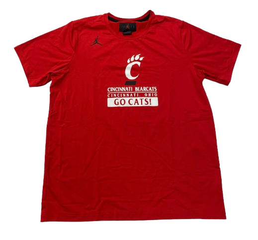 CJ Fredrick Cincinnati Basketball Team Issued Workout Shirt (Size L)