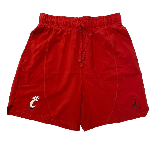 CJ Fredrick Cincinnati Basketball Team Issued Workout Shorts (Size L)