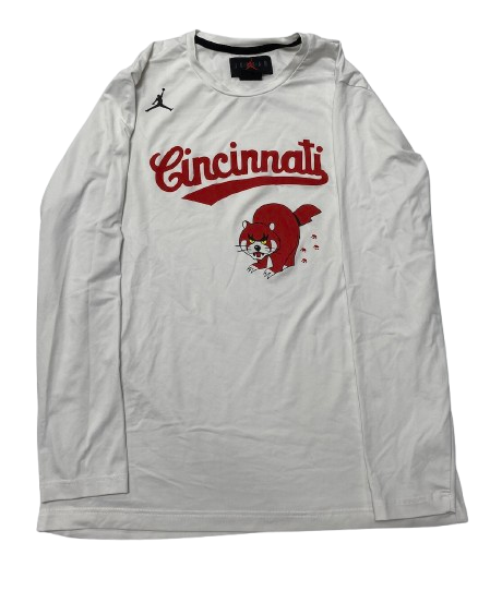 CJ Fredrick Cincinnati Basketball Player Exclusive Long Sleeve Shirt (Size L)