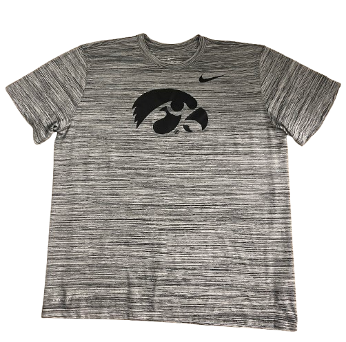 Joe Wieskamp Iowa Basketball Team Issued Workout Shirt (Size XL)