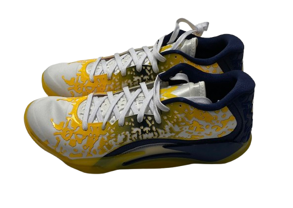 Michigan Basketball Player Exclusive "Zion 3" Jordan Shoes (Size 11.5)