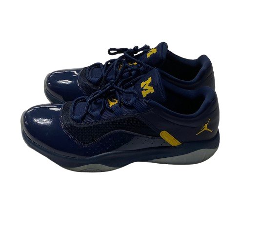 Michigan Basketball Player Exclusive "Jordan 11" Shoes (Size 11.5)