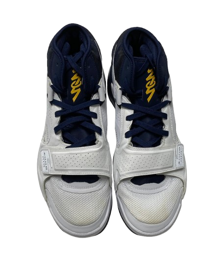 Michigan Basketball Player Exclusive "Jordan Zion 2" Shoes (Size 11.5)