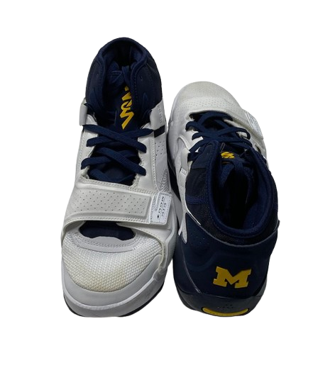 Michigan Basketball Player Exclusive "Jordan Zion 2" Shoes (Size 11.5)