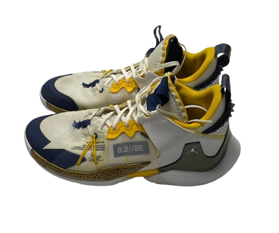 Michigan Basketball Player-Exclusive Jordan Why Not Zero.2 Shoes (Size 11.5)