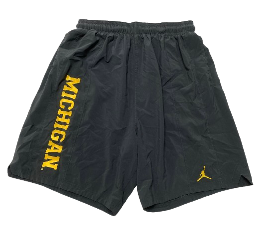 Jace Howard Michigan Basketball Team Issued Workout Shorts (Size LT)