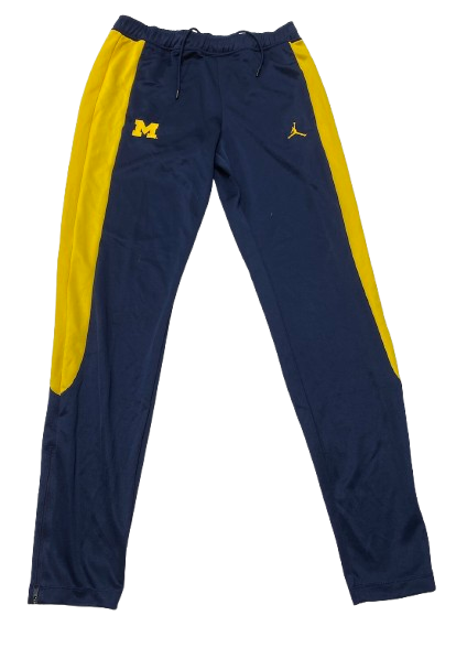 Cameron Williams Michigan Basketball Team Issued Sweatpants (Size LTT)