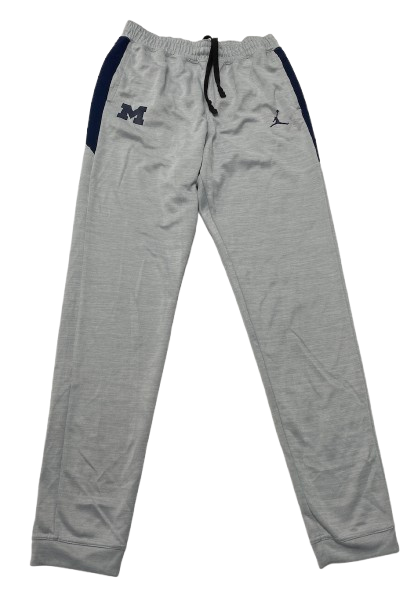 Cameron Williams Michigan Basketball Team Issued Sweatpants (Size LTT)