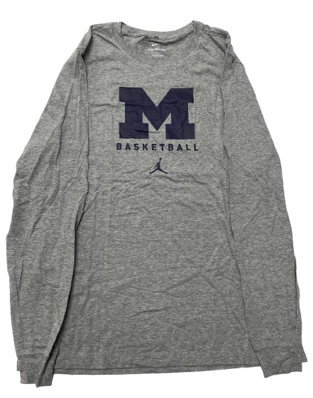 Cameron Williams Michigan Basketball Team Issued Long Sleeve Shirt (Size L)