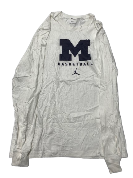 Cameron Williams Michigan Basketball Team Issued Long Sleeve Shirt (Size L)