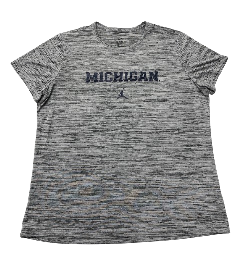 Cameron Williams Michigan Basketball Team Issued Workout Shirt (Size XL)
