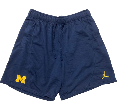 Cameron Williams Michigan Basketball Team Issued Workout Shorts (Size XL)
