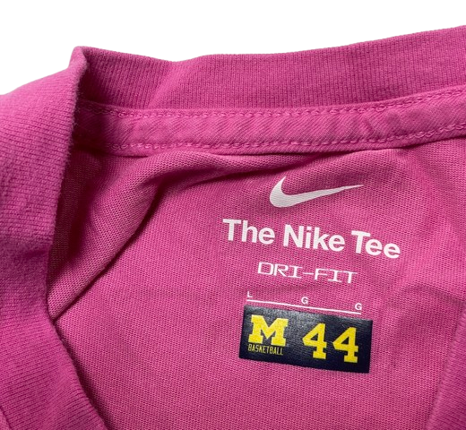 Cameron Williams Michigan Basketball Player Exclusive Workout Shirt with Player Tag (Size L)