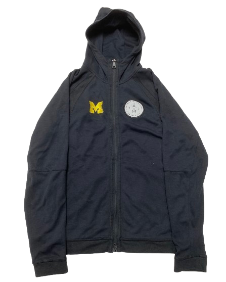 Cameron Williams Michigan Basketball Player Exclusive 2022 JUMPMAN INVITATIONAL *INAUGURAL TOURNAMENT* Jacket (Size L)
