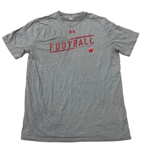 Darian Varner Wisconsin Football Team Issued Workout Shirt (Size XL)