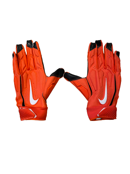 Carlos Basham Jr. 2021 Senior Bowl Football Gloves (Size XXL)