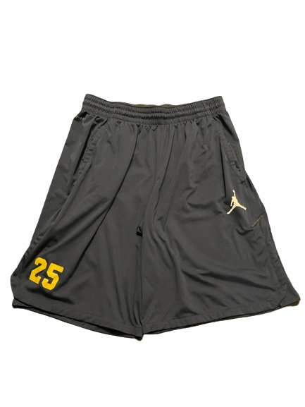 Hassan Haskins Michigan Football Exclusive Jordan Shorts with Number (Size XL)