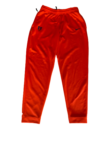 Giorgi Bezhanishvili Illinois Basketball Sweatpants (Size XLT)
