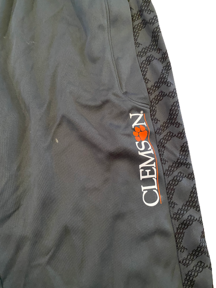 Ryan Carter Clemson Football Team Issued Sweatpants (Size M)