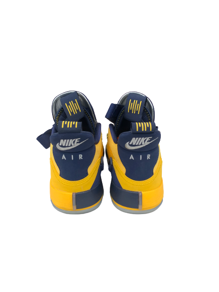 Kayla Robbins Michigan Player Exclusive Air Jordan XXXIII Sneakers (Size 9.5 men)