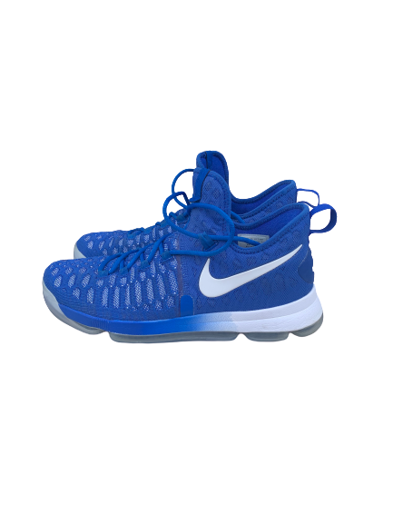 Jonny David Kentucky Basketball PE KD 9 Sneakers (Size 12)