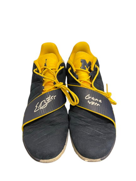 Eli Brooks Michigan Basketball SIGNED & INSCRIBED 2021-2022 GAME WORN Player Exclusive Shoes (Size 11.5) - Photo Matched