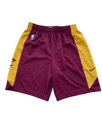 Charles Matthews Cleveland Cavaliers Team Issued Practice Shorts (Size M)