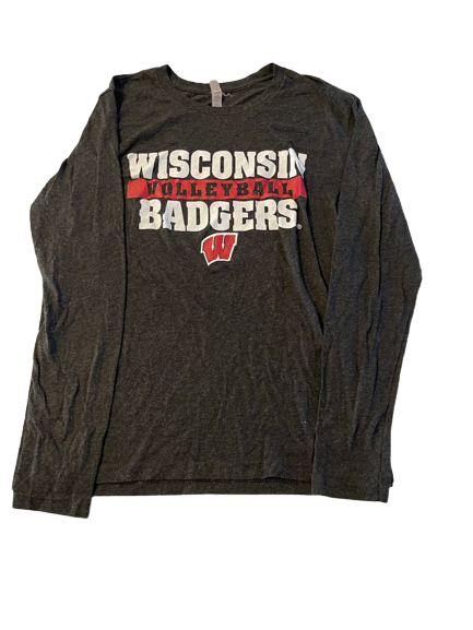Sydney Hilley Wisconsin Volleyball Team Issued Long Sleeve Shirt (Size M)