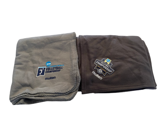 Sydney Hilley Wisconsin Volleyball Set of (2) NCAA Tournament Blankets and (1) Pillowcase