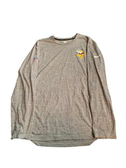 Tyler Hoppes Minnesota Vikings Team Issued Long Sleeve Workout Shirt (Size XL)
