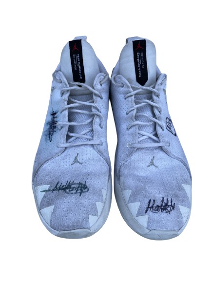 Matt Mitchell San Diego State Basketball Signed Game-Worn Shoes (Size 15)