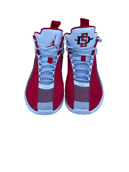 Matt Mitchell San Diego State Basketball Player-Exclusive Shoes (Size 15)