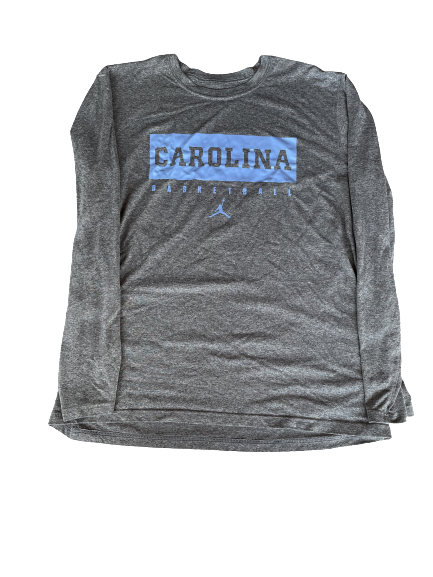 K.J. Smith North Carolina Basketball Team Issued Long Sleeve Workout Shirt (Size L)
